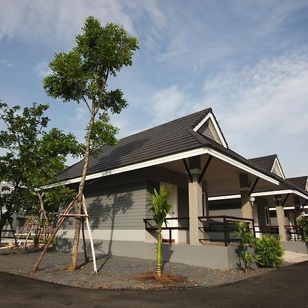 Rongsang Resort Nong Khae Buitenkant foto